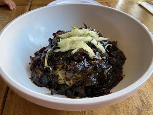 Jjajangmyeon