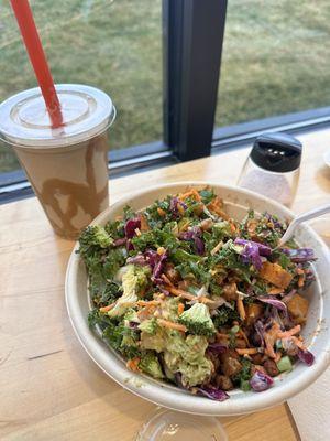 Buddha bowl and Fresh Twist Drumstick smoothie