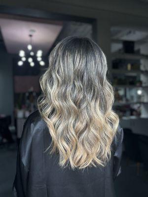 Blonde balayage