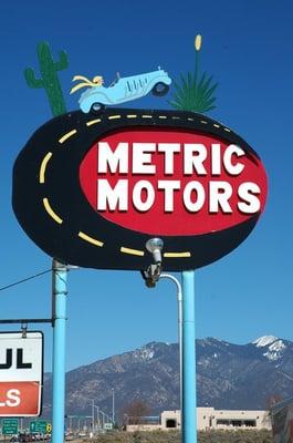 Metric Motors Sign -Taos, NM