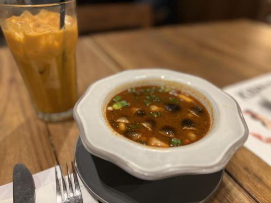 Tom Yum Chicken Soup (small)