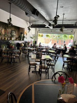 Cafe dining room in the summertime