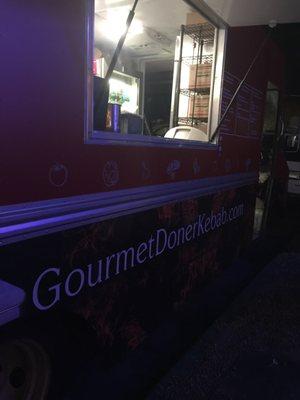 The website and window of the food truck.