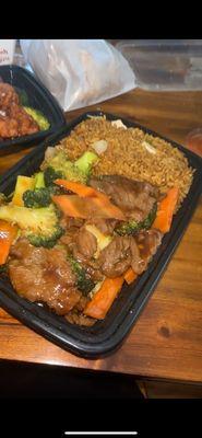 Beef and Beef with Broccoli Combo Plate