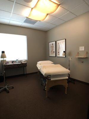 Relaxing treatment room at our new location