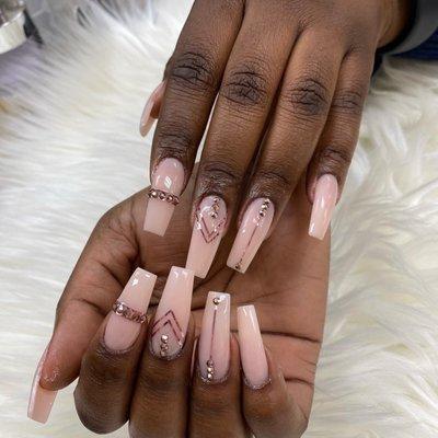 Fullset with design by Tracy