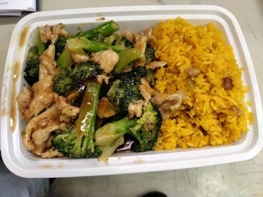 Chicken and broccoli combo.