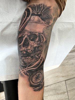 skull sugarcap, compass tattoo, virginia tattoo