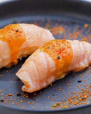 Seared salmon nigiri