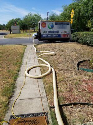 The hose coming from the truck. What a process!