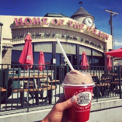 Outdoor patio for enjoying a delicious shake!