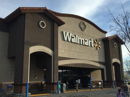 Walmart in Temecula, California