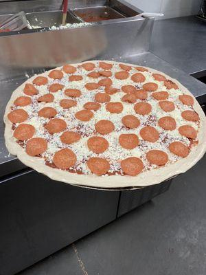 28 inch pepperoni