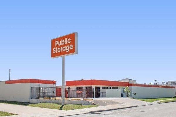 Public Storage