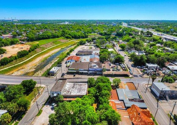 Lot for sale near downtown San Antonio.