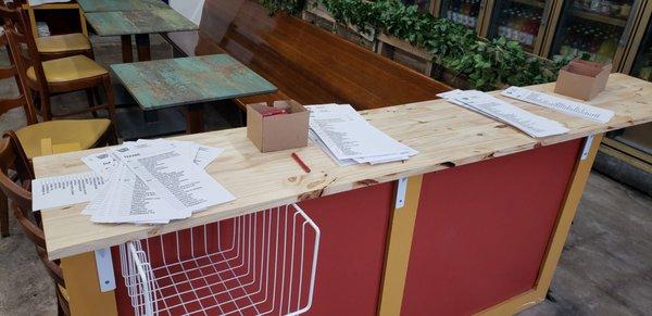 Table where you fill out your order