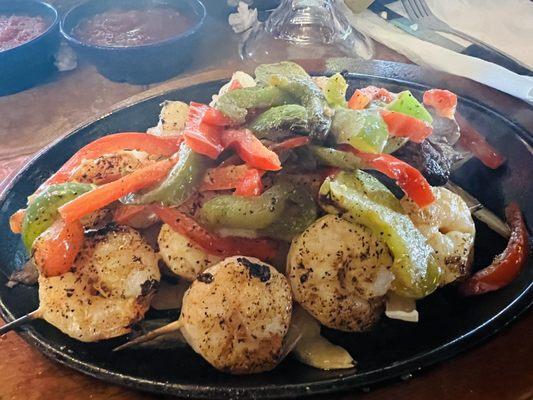 Steak & Shrimp Fajitas