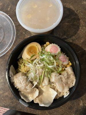 Wonton ramen