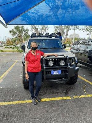 A big shout goes out to Kimberly and her crew who did a fabulous job of cleaning my FJ