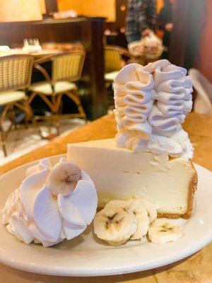 Fresh Banana Cream Cheesecake