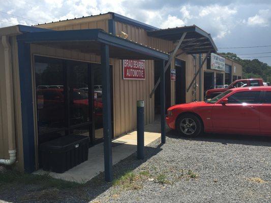 At Brad Bearden Automotive, the doors are open and ready for your vehicle.