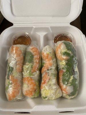 Shrimps and pork spring rolls