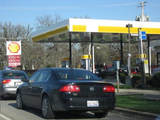 Eastbound on Touhy