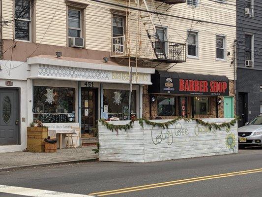 Store front with outside seating