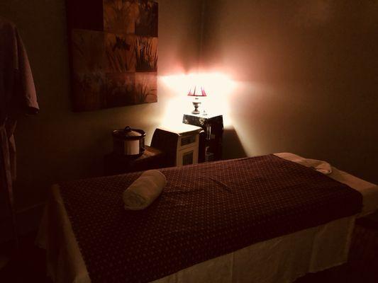 Single massage room