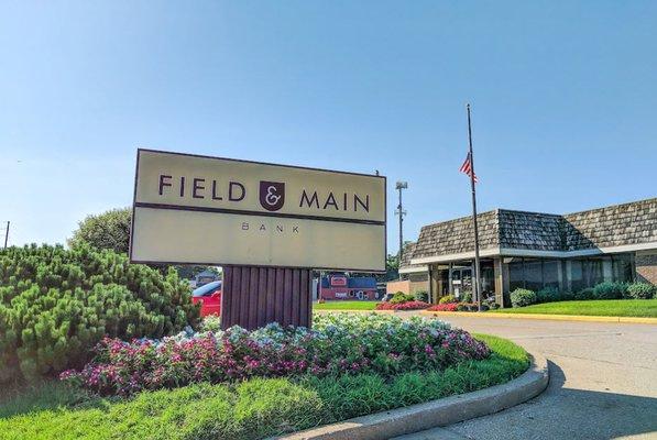 Field & Main Bank - Old Orchard Banking Center in Henderson KY