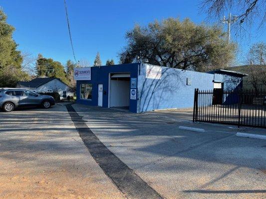 We service all vehicle makes, models and years including hybrids and diesels. Here is a good look of our new secure yard.