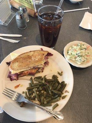 Ruben ,green beans , coleslaw and tea.