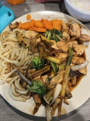 chicken with udon noodles