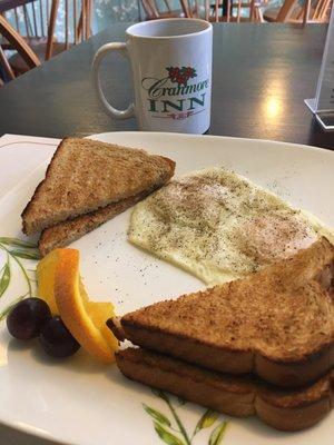 Breakfast in the dining room