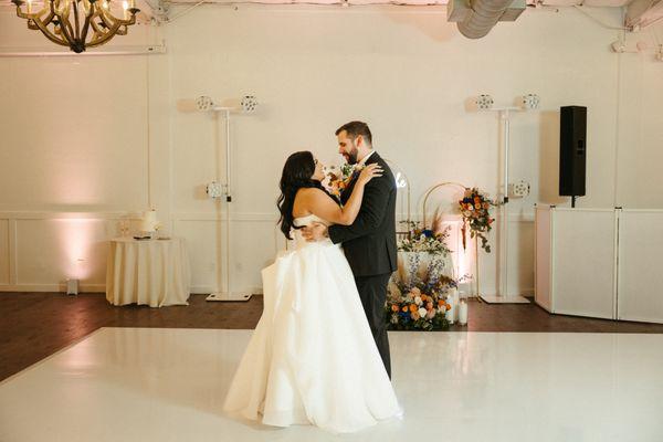 White Seamless Dance Floor