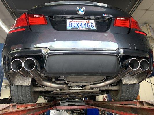 Supersprint muffler delete on 2013 M5. Sounds terrific!