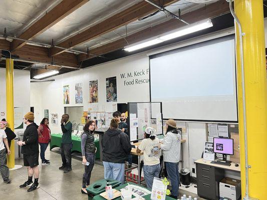 Los Angeles Regional Food Bank