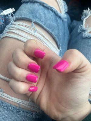 nails