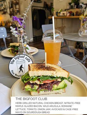 This is the Bigfoot Club sandwich. First thought after taking my first bite was, "Wow, this is fresh." Then I said, "This is delicious."