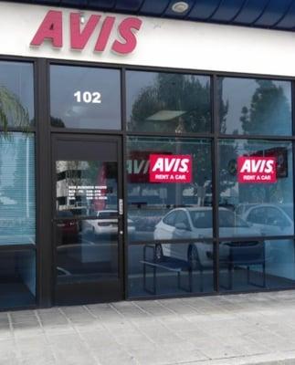 AVIS RENT A CAR