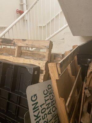 Combustible materials in the fire egress stairwells