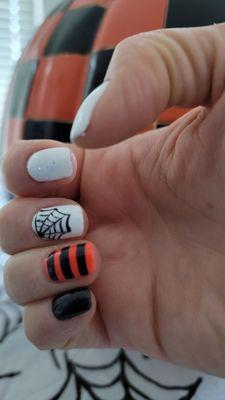 Halloween nails by Ivy.