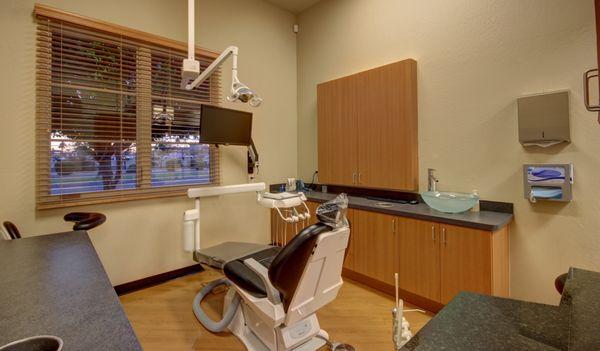 Dental chair at Gilbert emergency dentist Sonoran Vista Dentistry