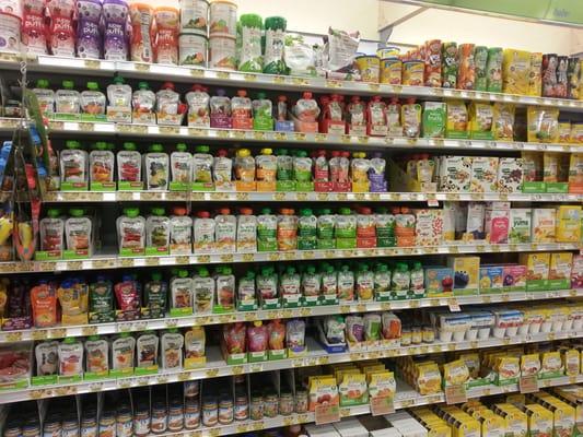 Great selection of organic and healthy baby foods!