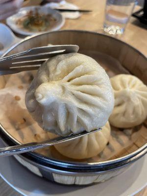 Steamed Pork Bao Buns