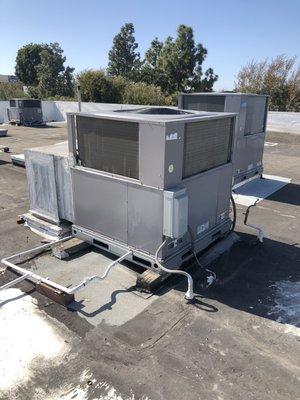 We service, repair & install commercial units too!
24 hour emergency available