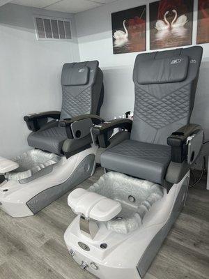 New pedicure chairs