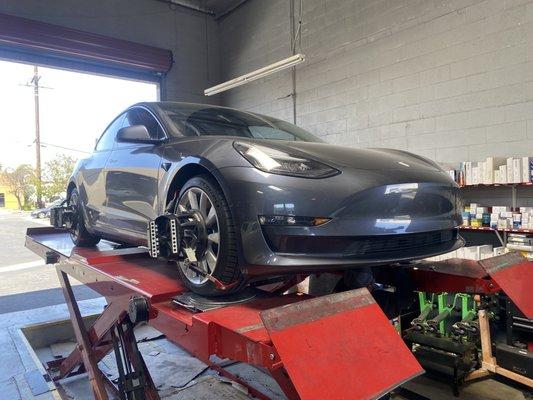 2020 Tesla model 3 Alignment