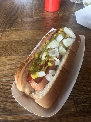 Hot dog with toppings