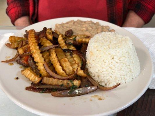 Lomo bisteca con frijoles